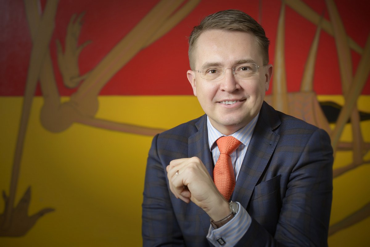 Roman Šmucler: Sám sobě zubařem