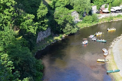 Český Krumlov - na řece pod zámkem